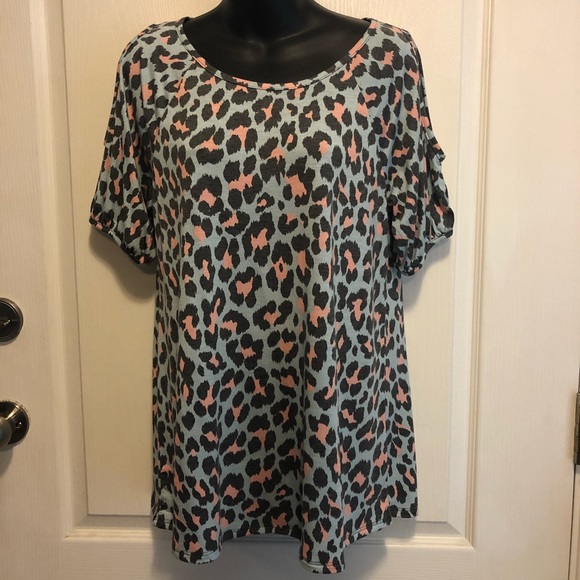 Animal print top